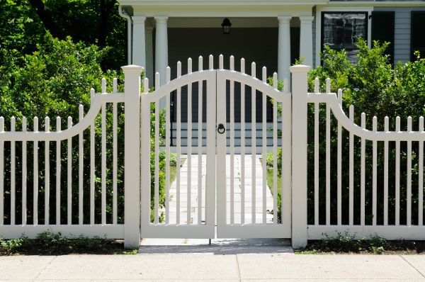 Gate Hinge Replacement in Freehold